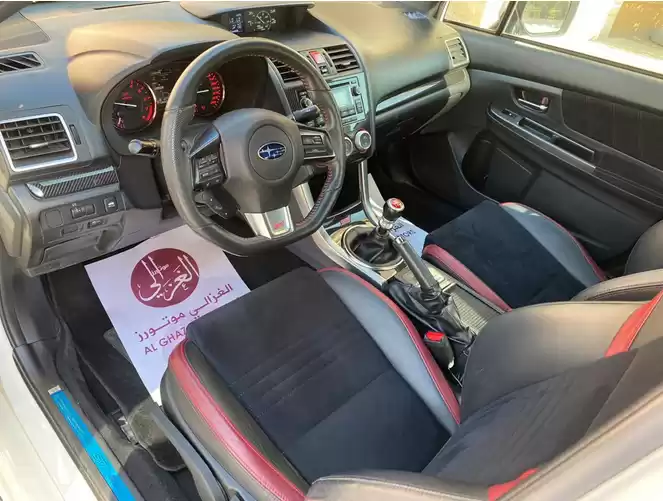 استفاده شده Subaru WRX STI برای فروش که در دوحه #5468 - 1  image 